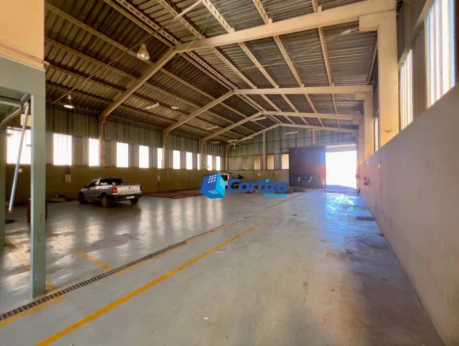 Galpão Industrial para Locação em Jundiaí - 705m² com Pátio Exclusivo de 2.000m²