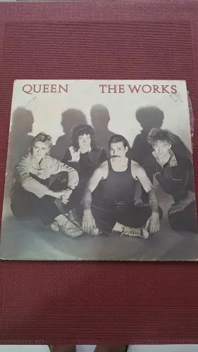 LP vinil Queen The Works ano 1984 Original