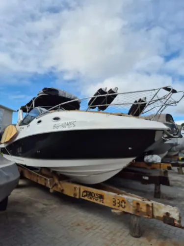 LANCHA FOCKER 330 GT PARELHA MERCRUISER 4.5L 200HP