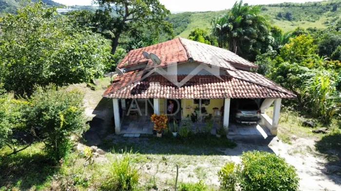 Sítio para Venda em Gravatá, ZONA RURAL, 2 dormitórios, 1 suíte, 1 banheiro, 1 vaga