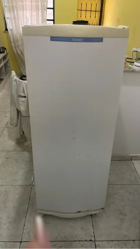 Vendo geladeira para retirada de peça