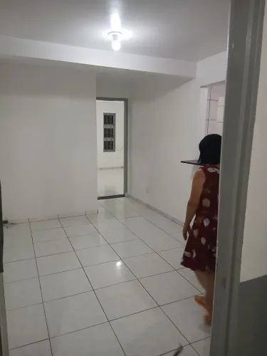Alugo apartamento setor central gama df