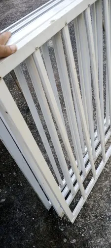 Grade para janela Alumínio branco