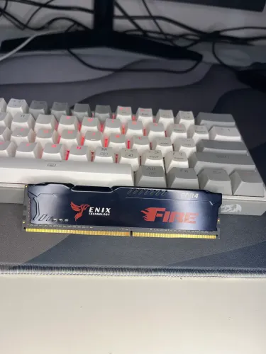 Memória RAM Fenix Technology Fire 8GB DDR4 2400MHz