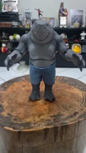 Action Figure Rei Tubarão (King Shark) BAF - DC Multiverse McFarlane Toys