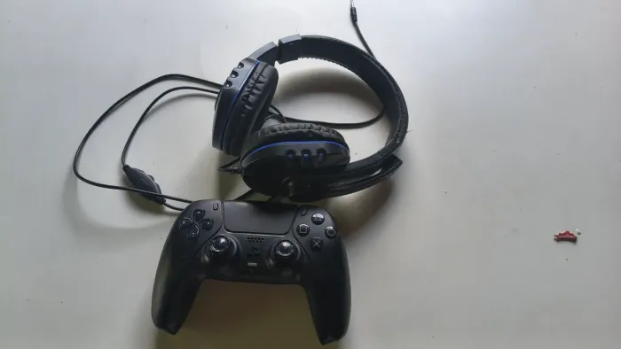 Controle PS5 E HEADSET 