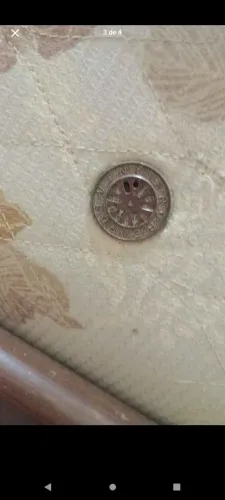 Vendo colchão casal de molas Divino probel Queen size, vai com cama de madeira de brinde