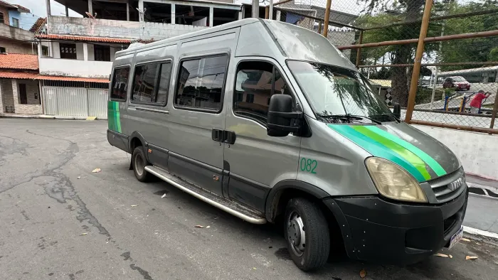 Iveco Daily Vetrato 55c16 3.0 16V Turbo Diesel Mec. 4P 2011