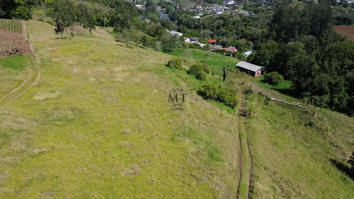 Área de terra bairro São João, Picada Café.RS REF: 531