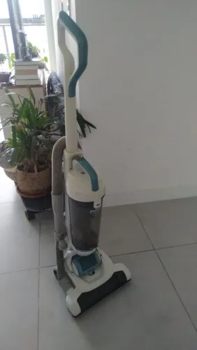 Aspirador de pó Philco Ulpright 2000w