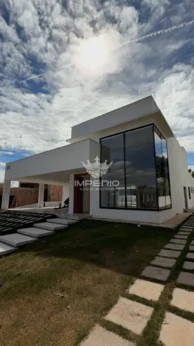 CASA Á VENDA - CONDOMÍNIO GRAN ROYALLE/BETIM - 1.270M²
