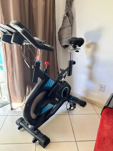 Bicicleta Ergométrica Spinning Mecanica 13kg Vmax Odin Fit Cor Preta e Azul