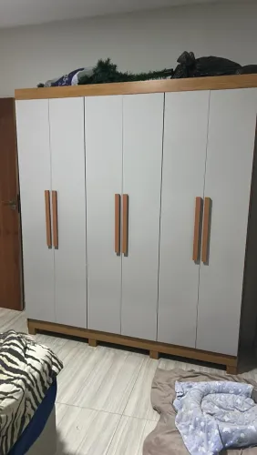 Guarda roupa