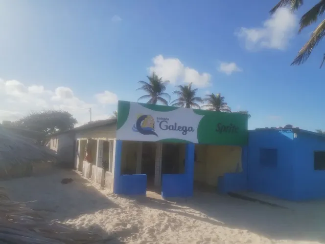 Preciso de 1 .. garçom ambos Que More próximo a Redinha .. trabalhar em praia 