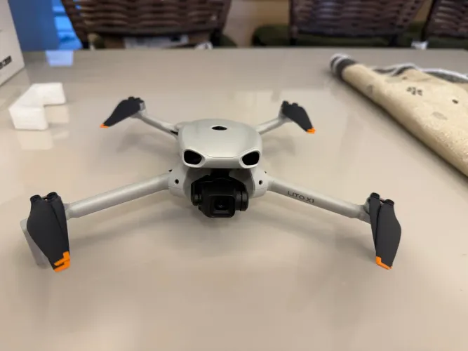 Drone Lito x1