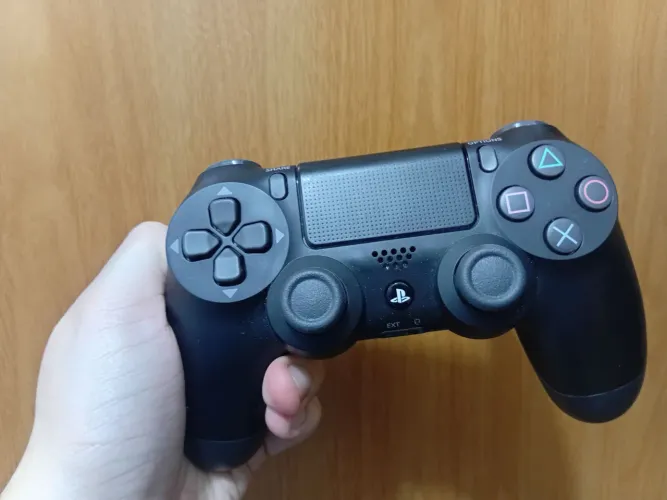 Controle DUALSHOCK 4 preto ORIGINAL