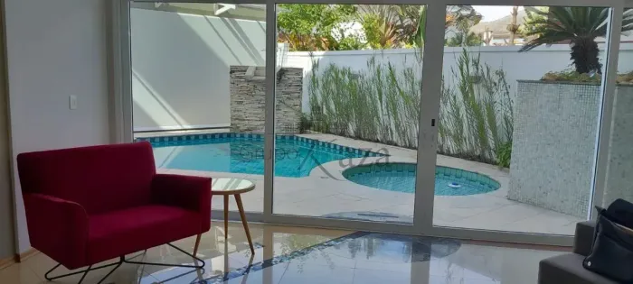 Oportunidade, Casa Sobrado Condomínio Esplanada do Sol SJC, 4 Dormitórios, Área Gourmet co