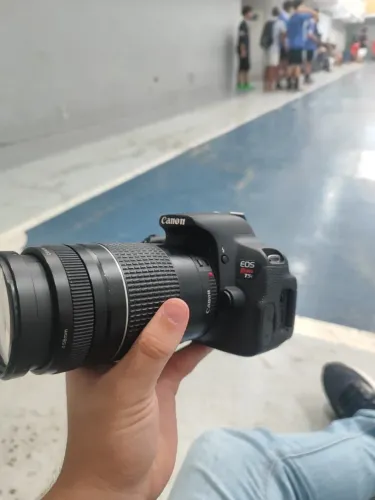 Canon 75-300mm