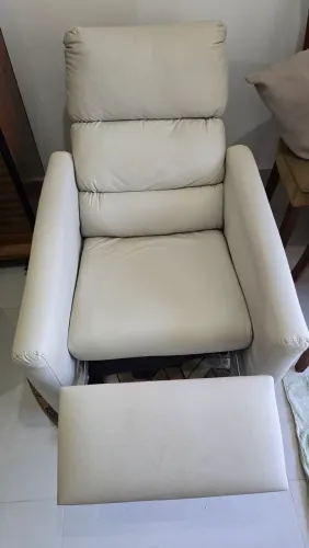 Poltrona Reclinável