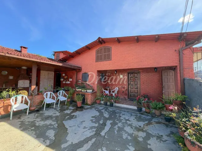 Casa à venda, 120 m² por R$ 520.000,00 - Agriões - Teresópolis/RJ