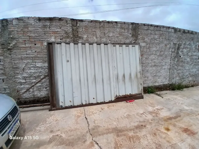 Portão antigo reforçado 3,18 x 2,10