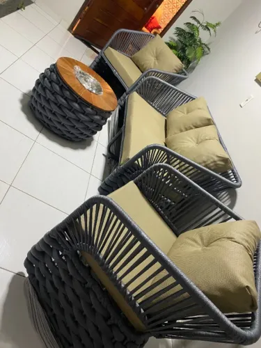 Sofá Grécia em Tricô Náutico Promoção Disponível em Cores
