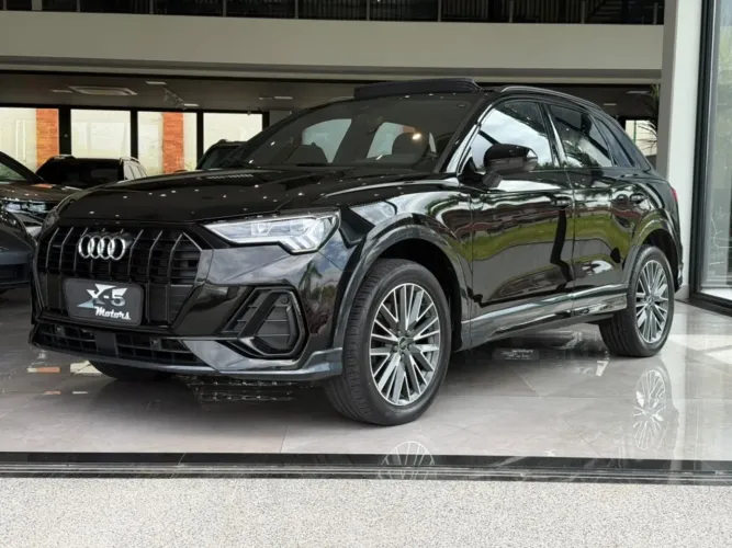 Audi Q3 Perf. Black 2.0 TFSI Tiptr. Quattro 2023