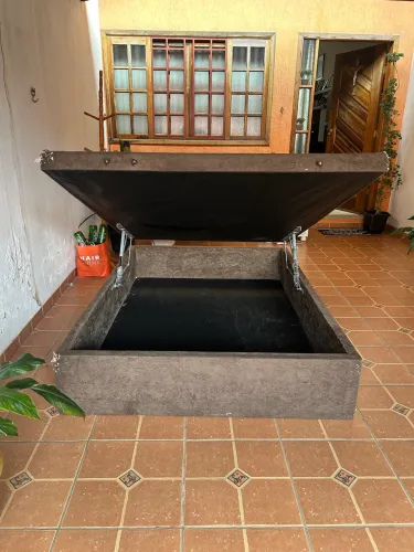 Cama Box baú
