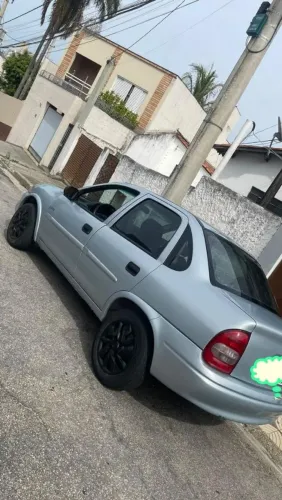 Chevrolet Corsa SED Class.life 1.0/1.0 Flexpower (álcool) 2005