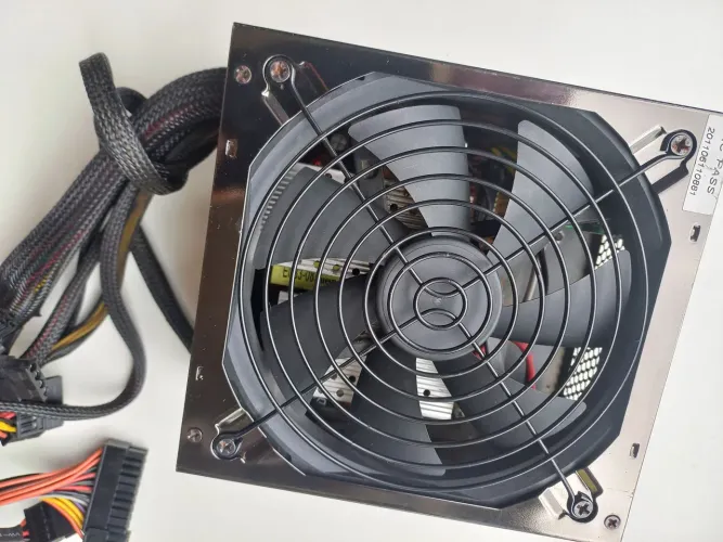 Fonte gamer 500w Duex