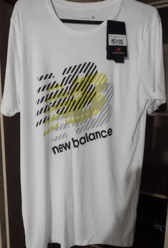 Camiseta New Balance