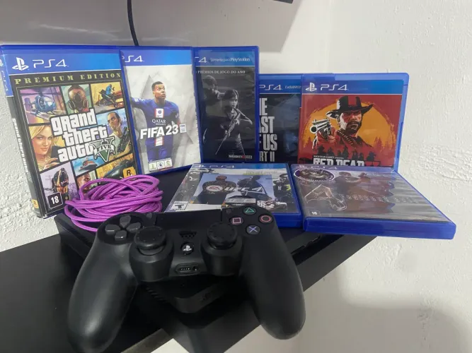 PS4 Slim 500gb na garantia. Troco por iPhone. Leia o anúncio!!