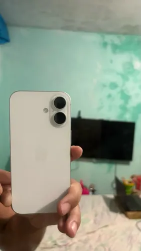 iPhone 16 128gb 4 meses de uso