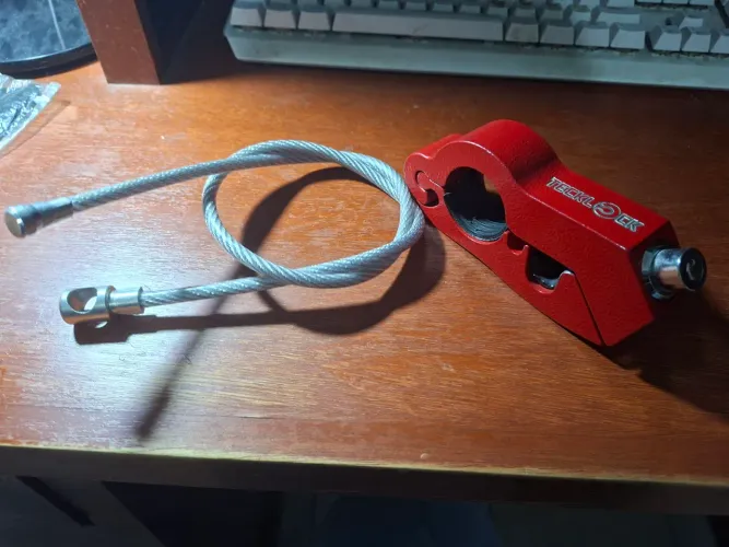 Trava para Moto TeckLock Antifurto + Trava de Capacete