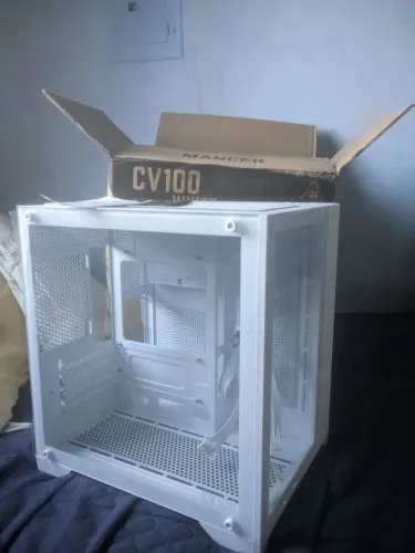 Gabinete mancer cv 100 ( Mid Tower )
