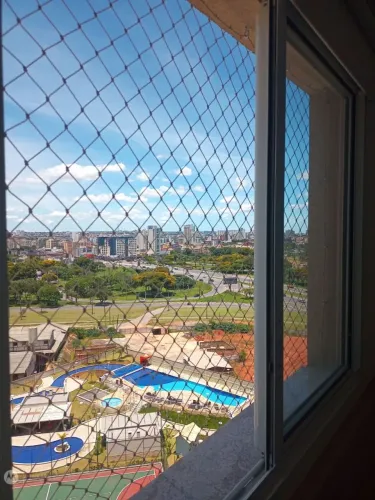 Rede de proteção e tela mosquiteira 