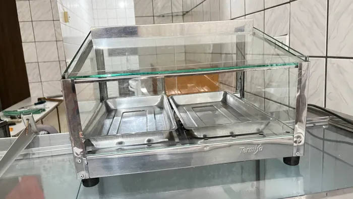 Mostrador de salgados / itens para uma lanchonete 