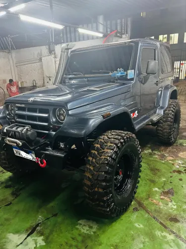 Troller T-4 4X4 3.0 TB Int. Cap. Lona Diesel 2006