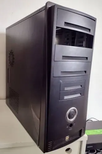 Vendo ou troco gabinete completo, e pra retirada de peças