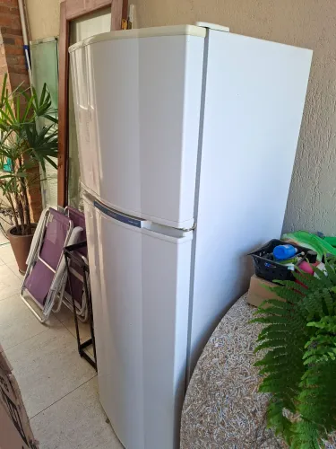 Geladeira com defeito