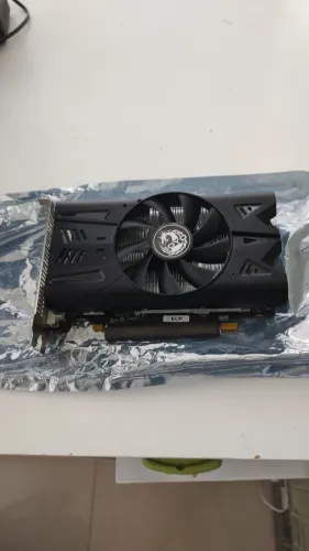 Placa de vídeo RX470 4gb excelente.