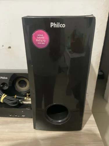 Vendo 1 home theater PHT 670 420W. RMS