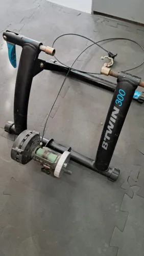 Rolo de Treino Magnético BTwin 300