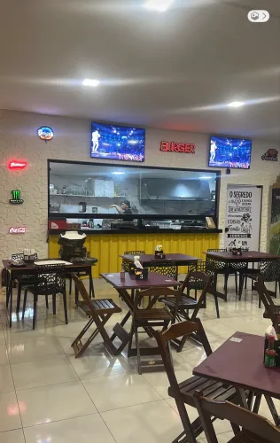 Vendo pizzaria hamburgueria pastelaria