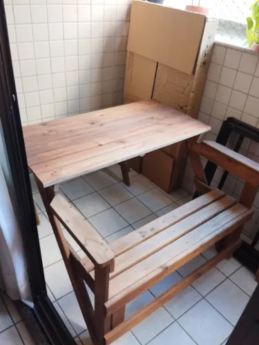 Banco de jardim que vira mesa para 4 lugares largura 100cm