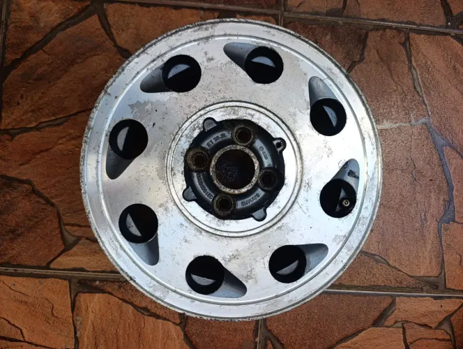 Roda Gol GTI pingo D'água