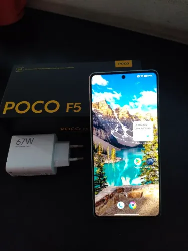 Celular Poco F5, 12+8GB RAM, 256GB Armazenamento