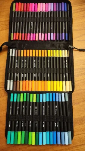Estojo de Canetas Dual Brush 60 Cores - Ponta Dupla