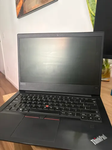 Ultrabook Lenovo ThinkPad E490 Preto 14" 1366 px x 768 px Intel 8565U 8GB de Ram