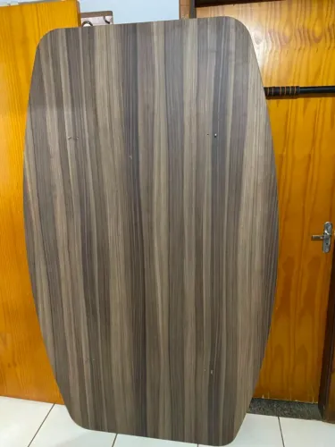 Cama de Casal e Mesa de escritório (venda separada)